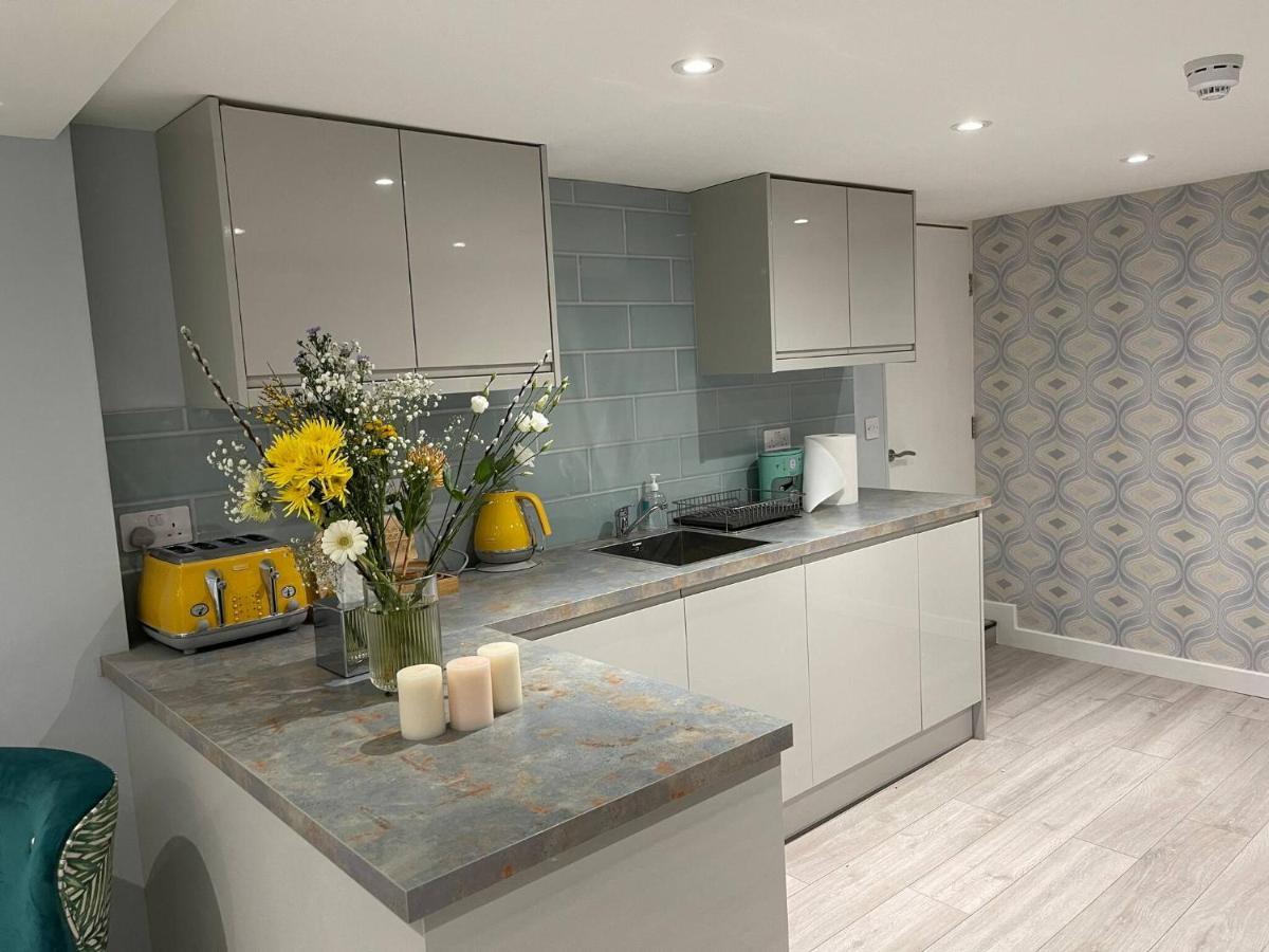 Entire 2 Bed Flat With Garden, Located Near Beach Apartment Brighton Exterior photo